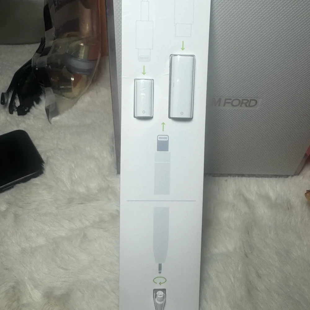Apple Pencil Replacement Tip & 2 Lightning Cable Charging Adapters